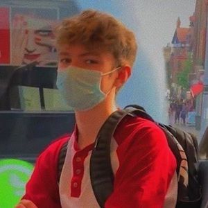 Meet your Posher, Alexxa